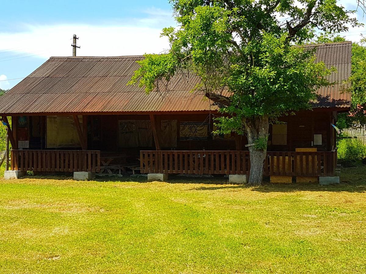 Casutele Din Grosi Otel Grosi  Dış mekan fotoğraf