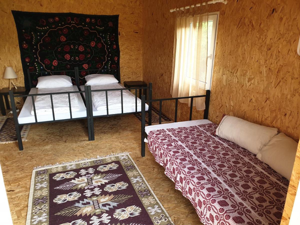 Casutele Din Grosi Otel Grosi  Dış mekan fotoğraf