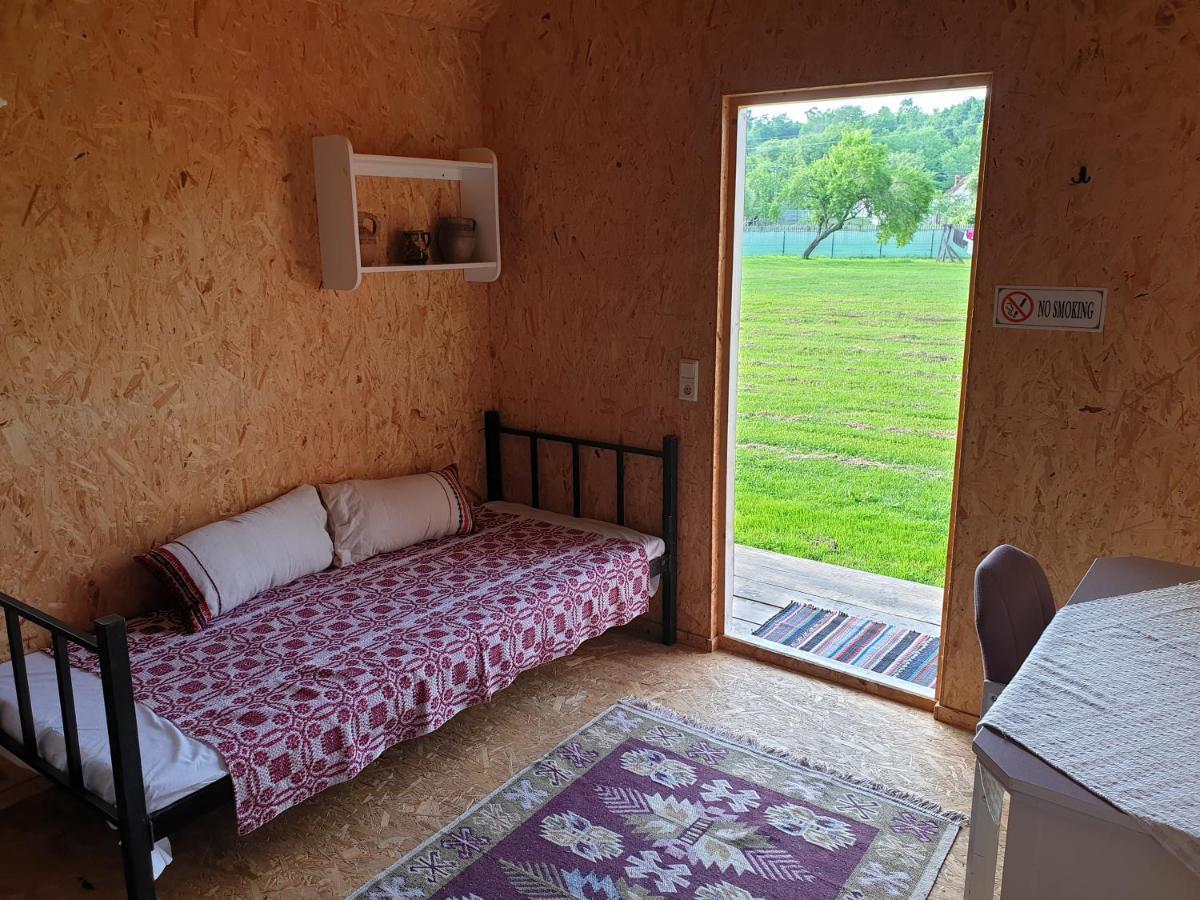 Casutele Din Grosi Otel Grosi  Dış mekan fotoğraf